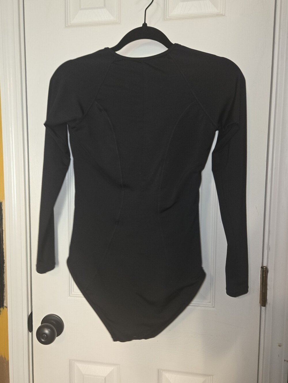 Athleta Cortes S Black Long Sleeve One Piece Swimsuit With Sewn In Cups Zipper - Picture 3 of 6